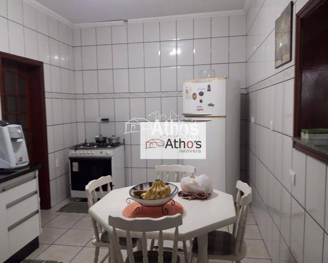 Sobrado à venda com 3 quartos, 277m² - Foto 14