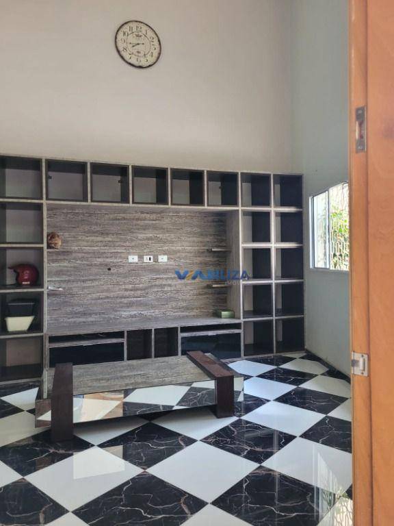 Sobrado à venda com 3 quartos, 200m² - Foto 8