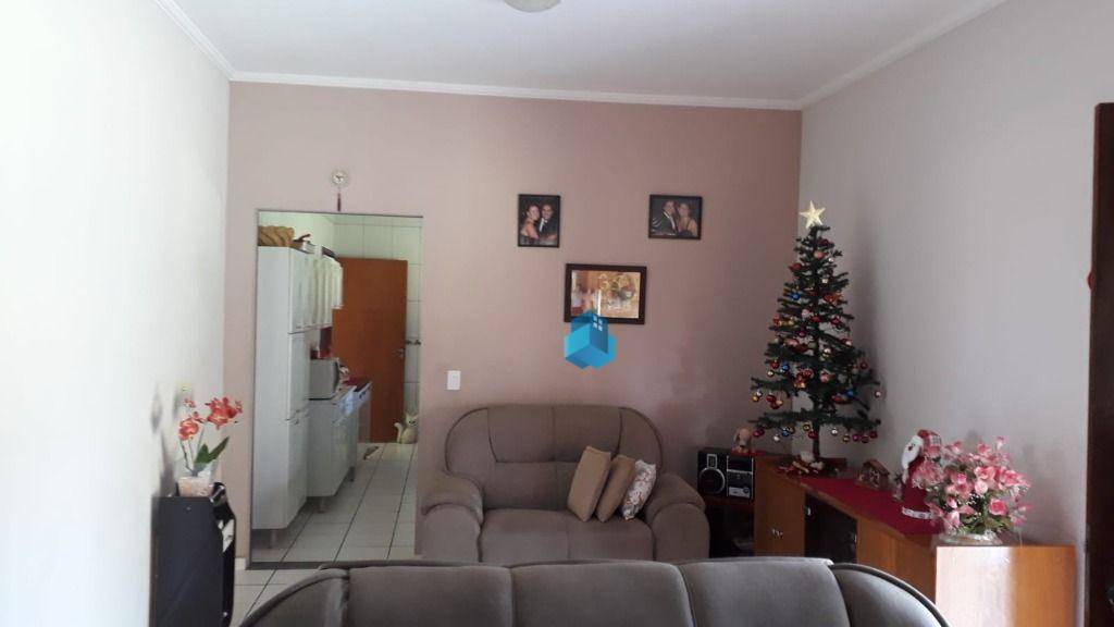Chácara à venda com 3 quartos, 185m² - Foto 23