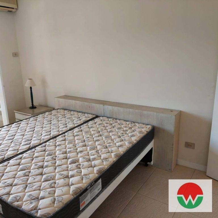 Casa de Condomínio à venda com 4 quartos, 600m² - Foto 13