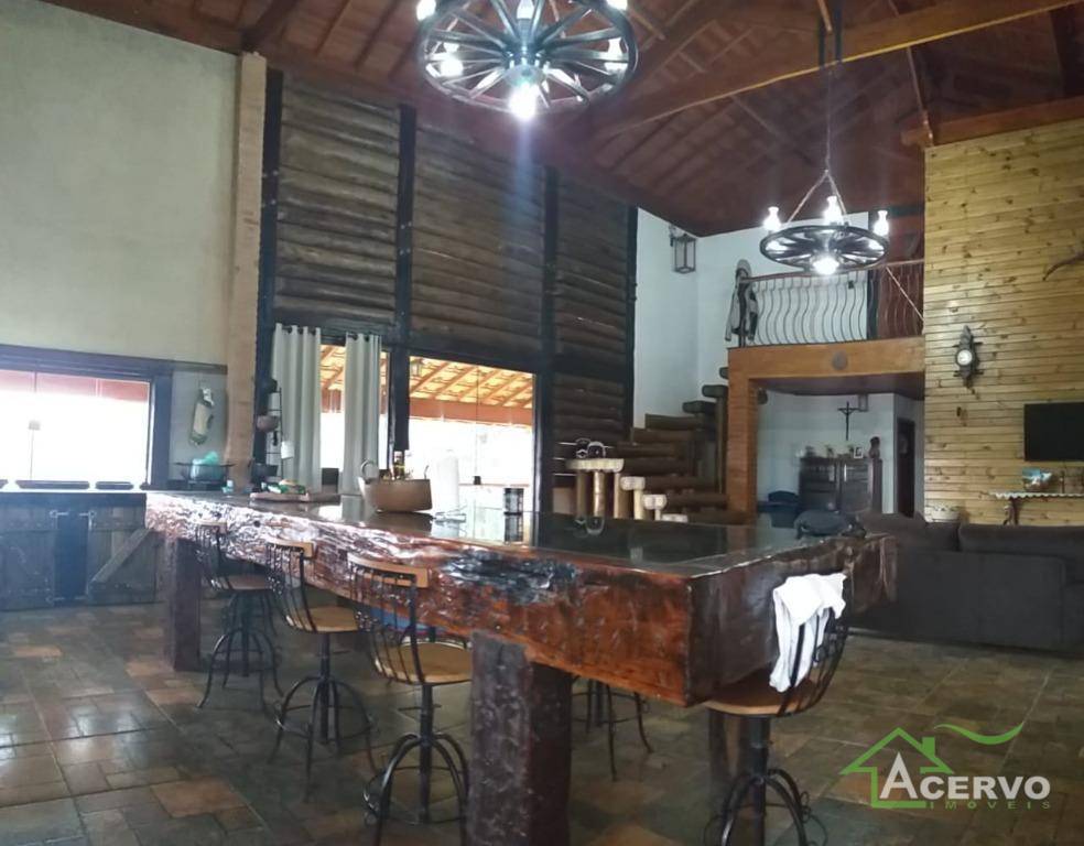 Casa de Condomínio à venda com 3 quartos, 300m² - Foto 7