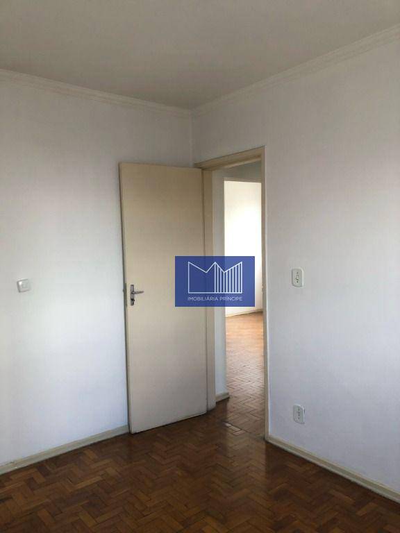 Apartamento à venda com 2 quartos, 70m² - Foto 8