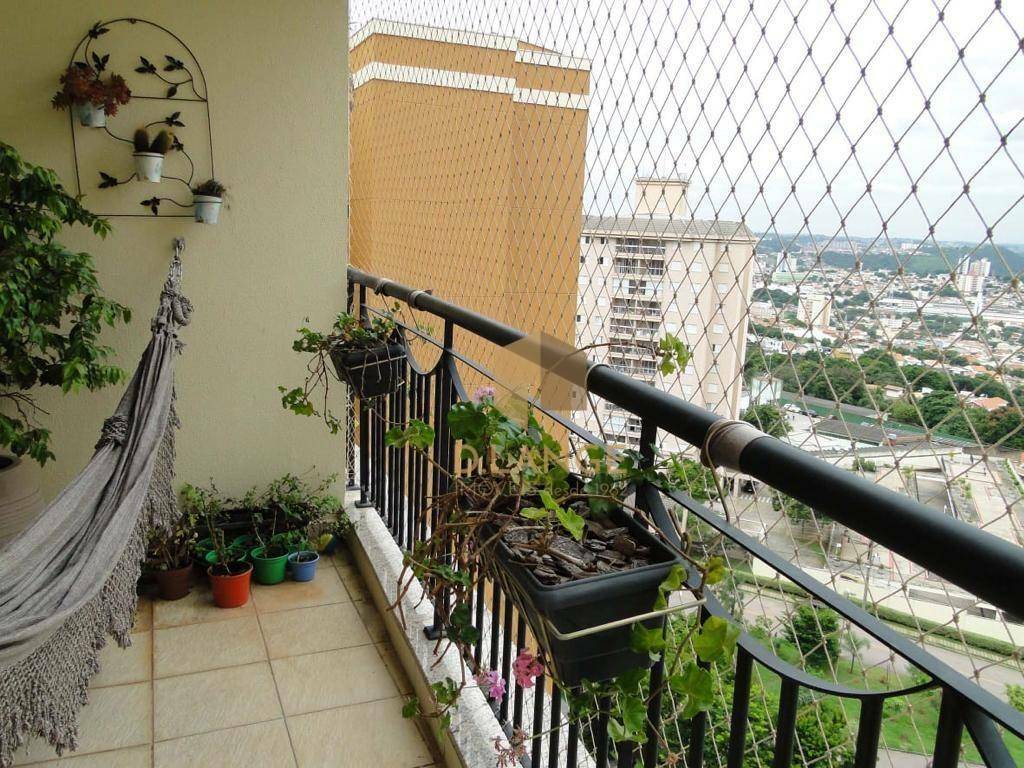 Apartamento à venda com 3 quartos, 117m² - Foto 5