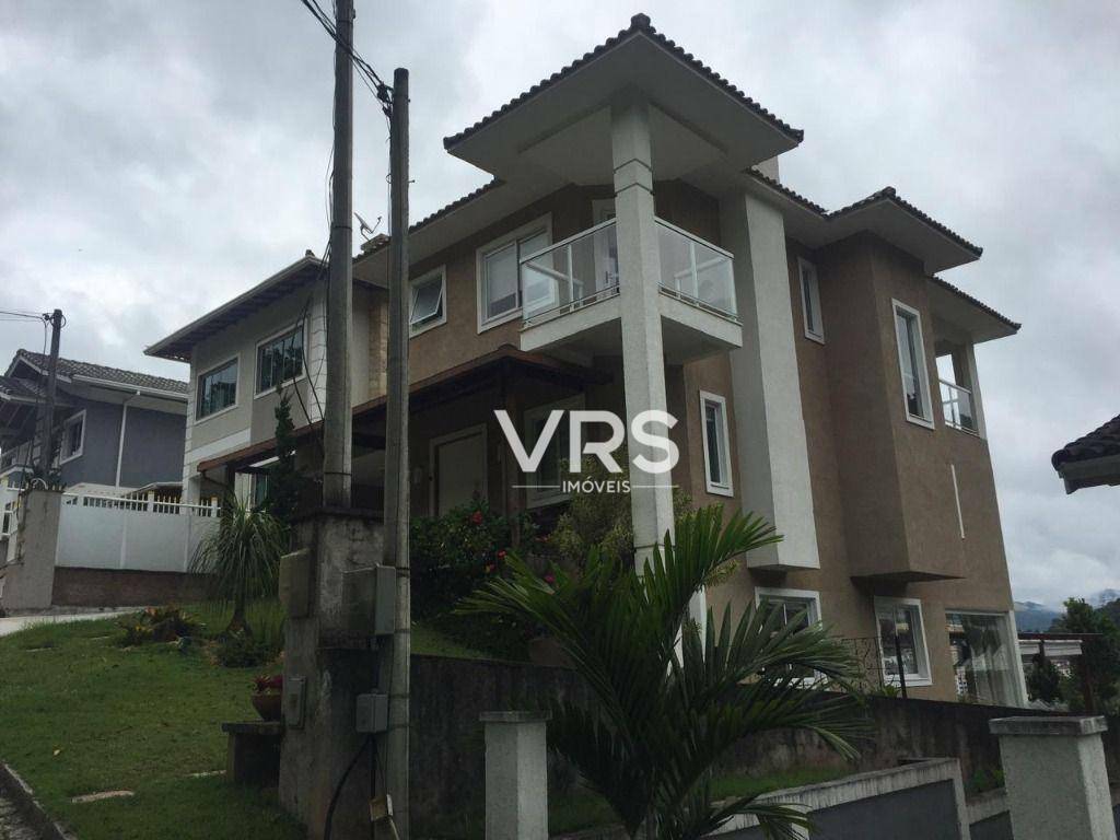 Casa de Condomínio à venda com 4 quartos, 307m² - Foto 34