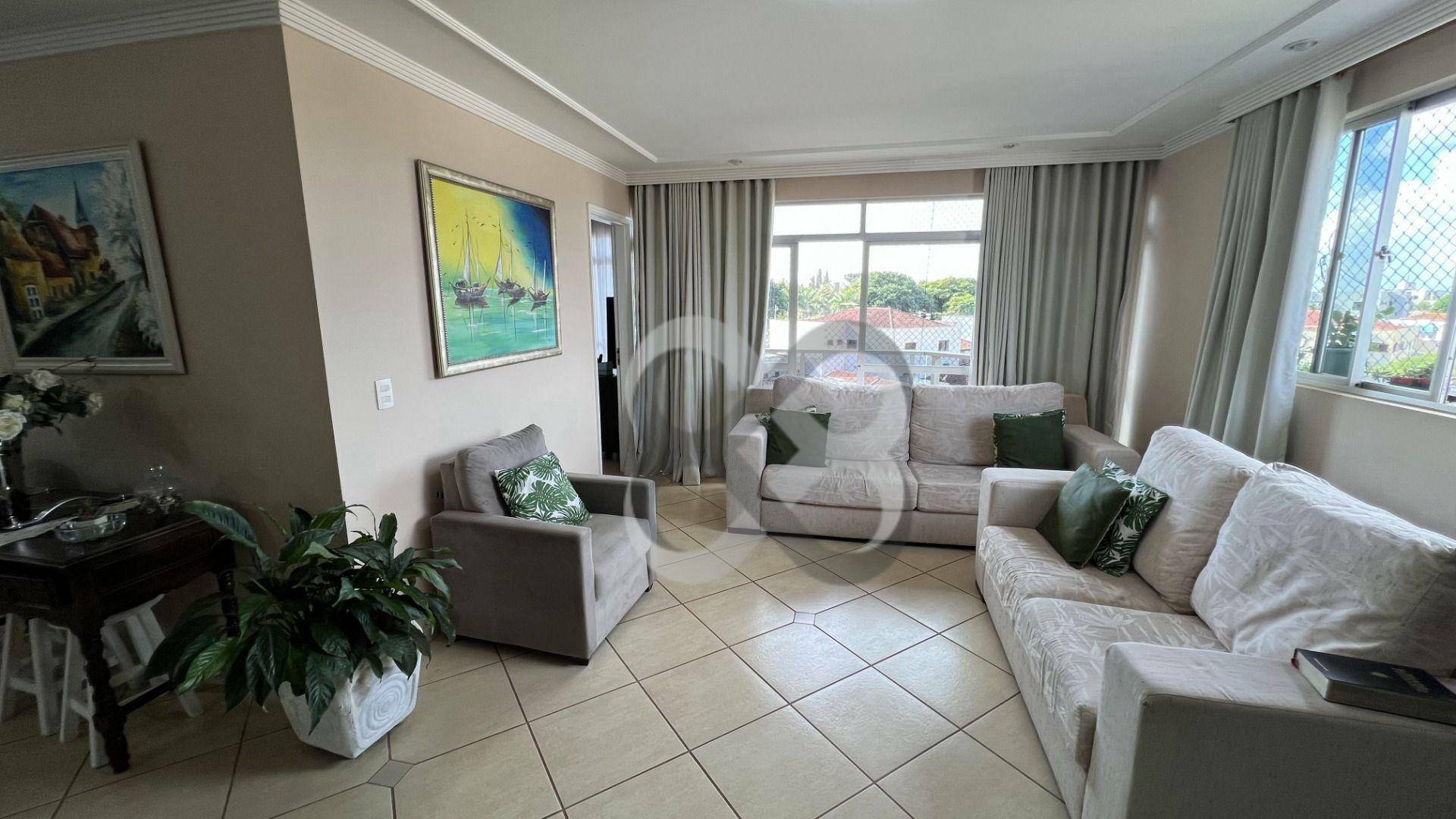 Apartamento à venda com 3 quartos, 168m² - Foto 4