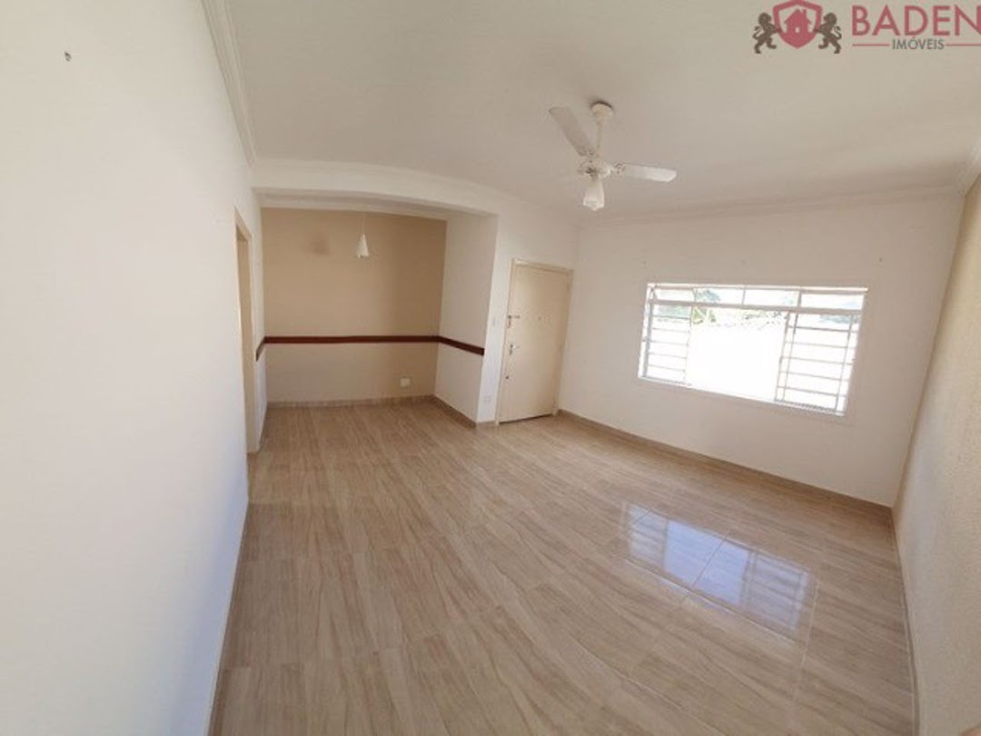 Apartamento à venda com 3 quartos, 78m² - Foto 1