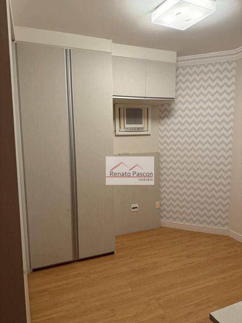Apartamento à venda com 3 quartos, 156m² - Foto 13