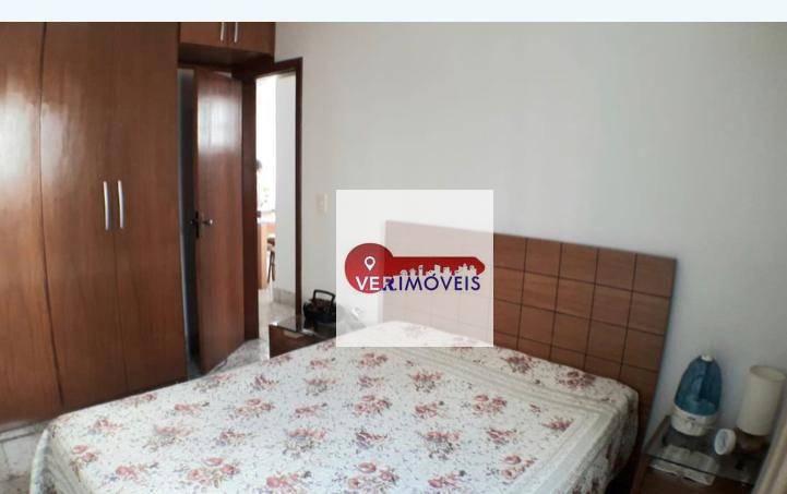 Apartamento à venda com 3 quartos, 65m² - Foto 2