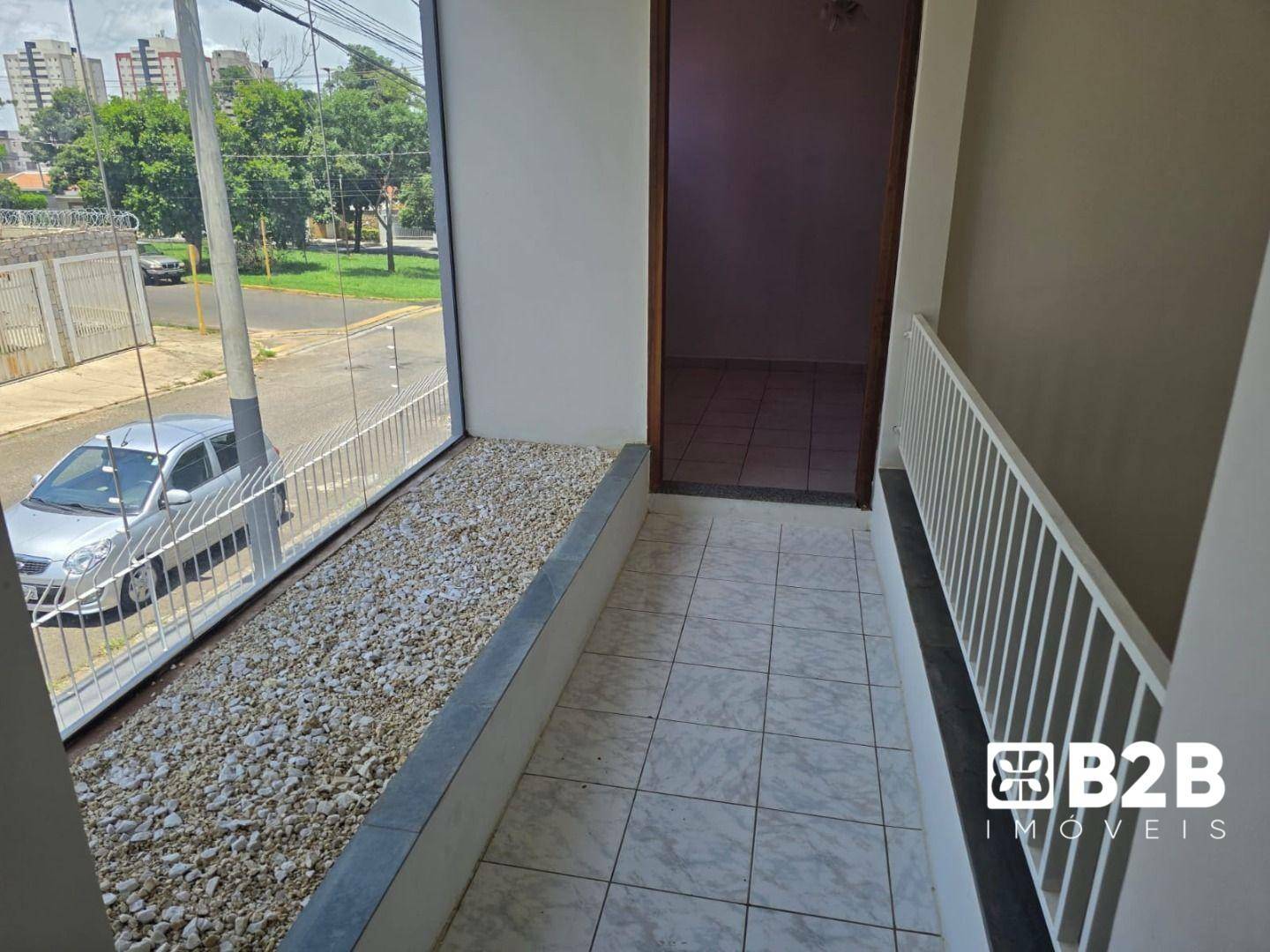 Casa à venda com 5 quartos, 290m² - Foto 5