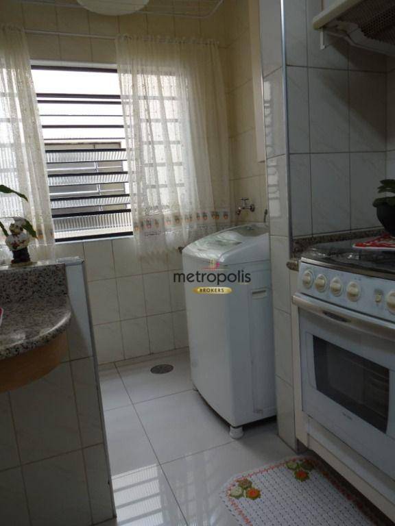 Apartamento à venda com 2 quartos, 70m² - Foto 13