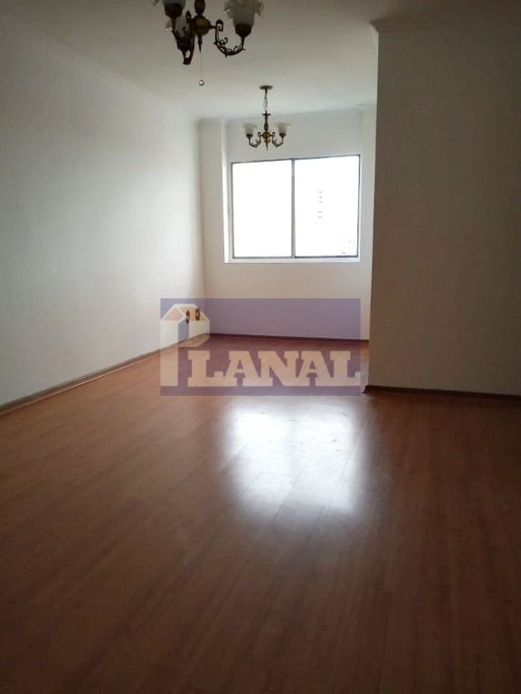 Apartamento à venda com 2 quartos, 78m² - Foto 11