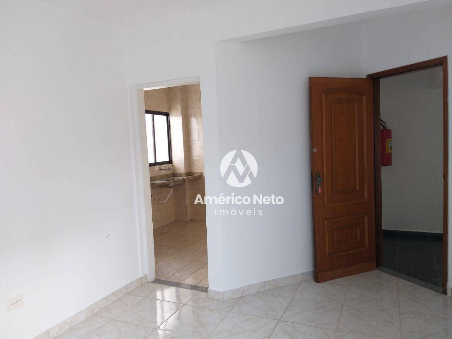 Apartamento para alugar com 1 quarto, 60m² - Foto 3