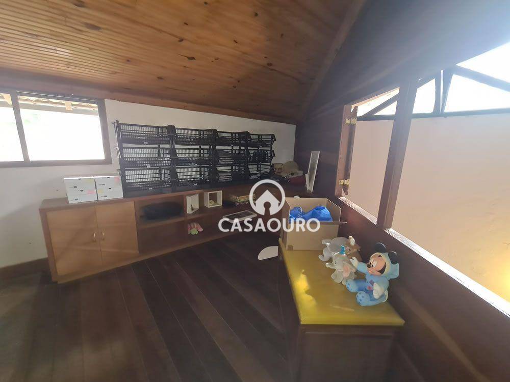 Casa de Condomínio à venda com 3 quartos, 350m² - Foto 34