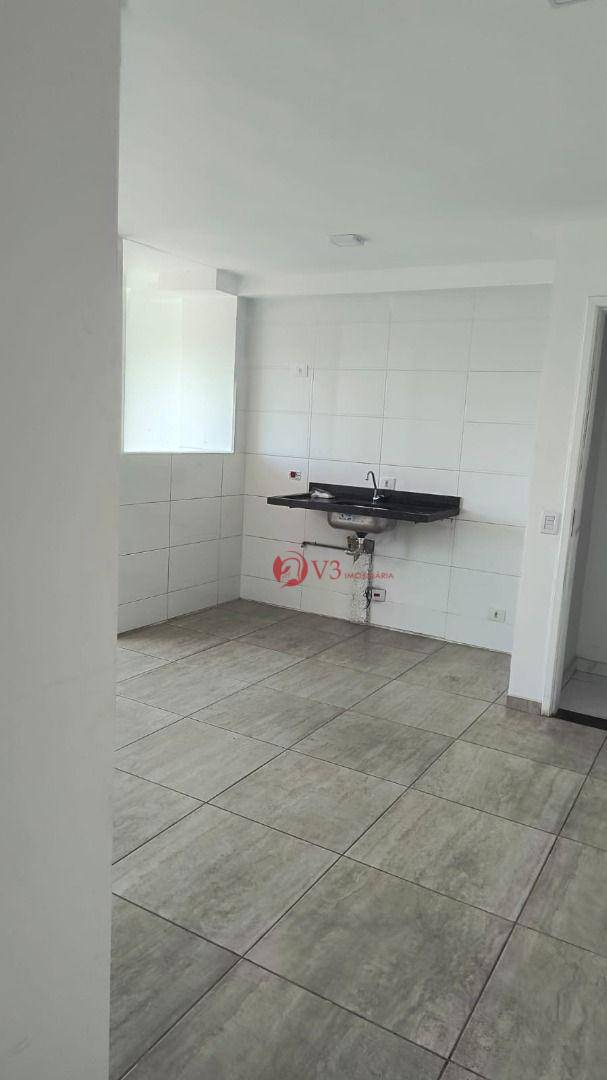 Apartamento para alugar com 2 quartos, 50m² - Foto 15