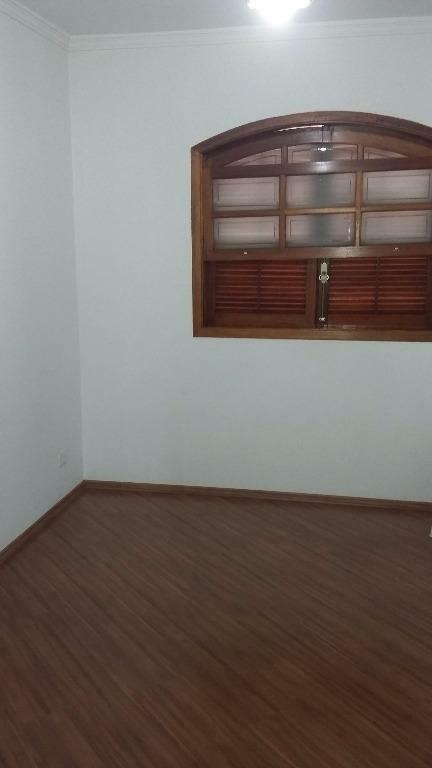 Sobrado à venda com 4 quartos, 350m² - Foto 32