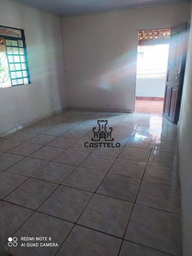 Chácara à venda com 3 quartos, 220m² - Foto 7