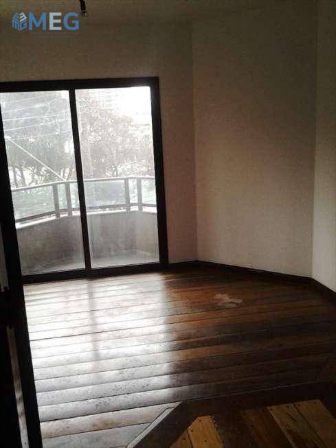 Apartamento à venda com 3 quartos, 115m² - Foto 3