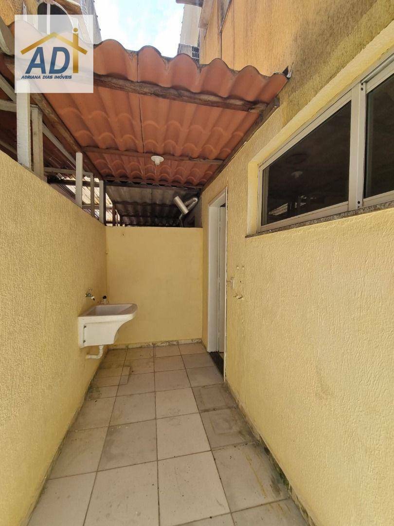 Casa para alugar com 2 quartos, 56m² - Foto 2