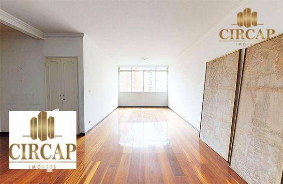 Apartamento à venda com 3 quartos, 157m² - Foto 3