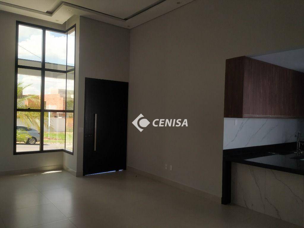 Casa de Condomínio à venda com 3 quartos, 184m² - Foto 2