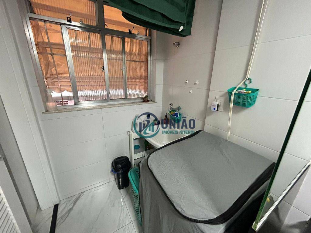 Apartamento à venda com 2 quartos, 85m² - Foto 19