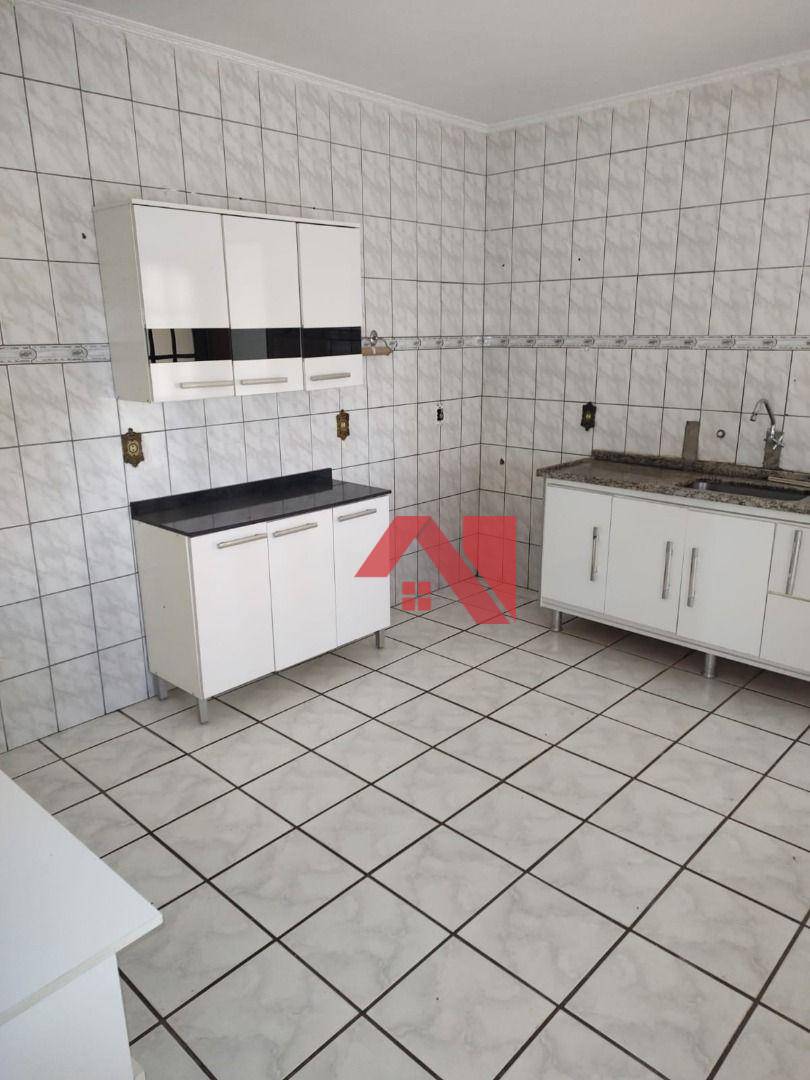 Casa à venda com 2 quartos, 150m² - Foto 17