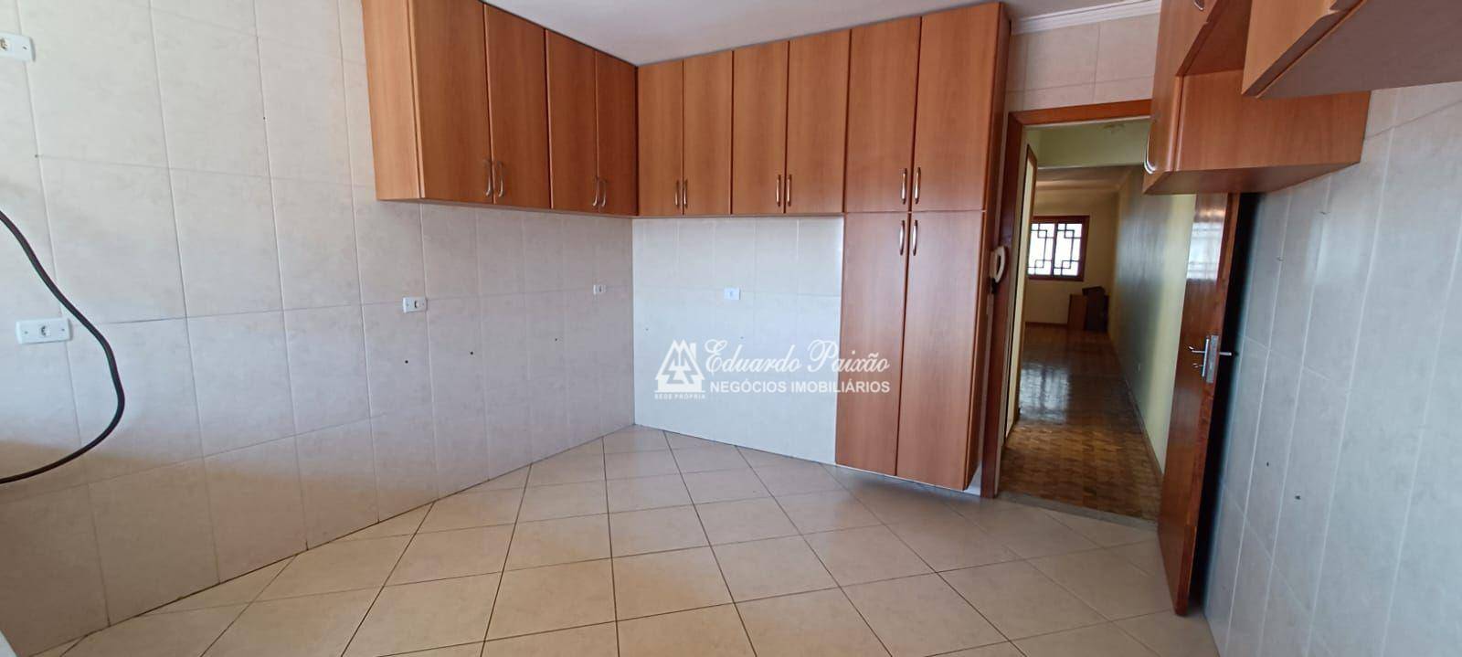 Sobrado à venda com 3 quartos, 239m² - Foto 7