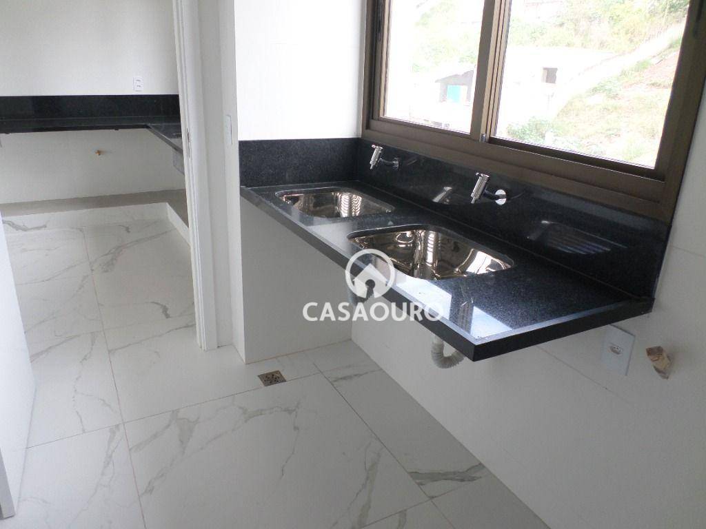 Apartamento à venda com 4 quartos, 186m² - Foto 29