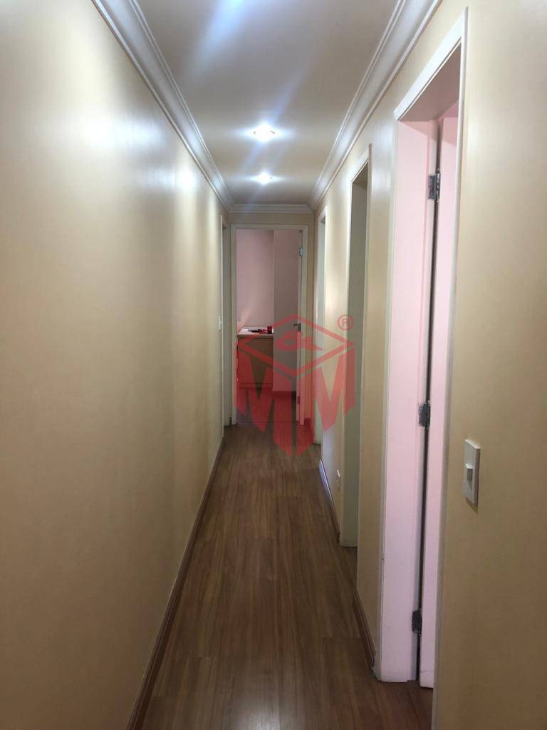 Apartamento à venda com 3 quartos, 140m² - Foto 4