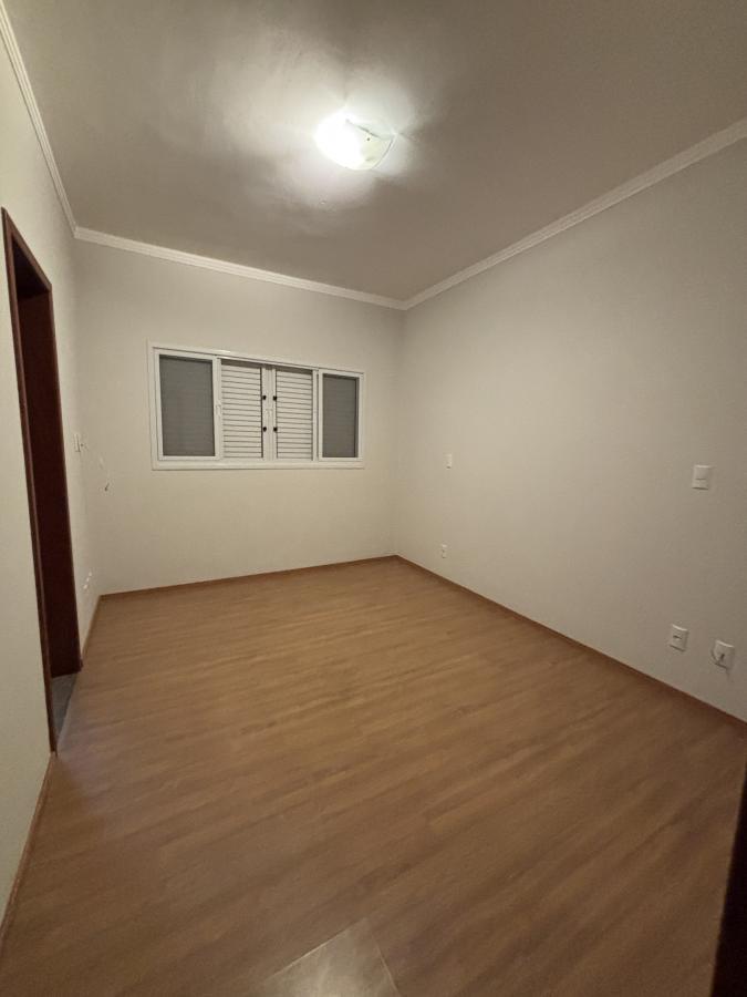 Casa de Condomínio à venda com 3 quartos, 233m² - Foto 17