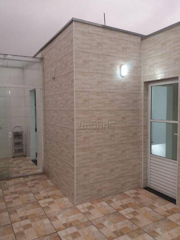 Apartamento à venda com 3 quartos, 130m² - Foto 19