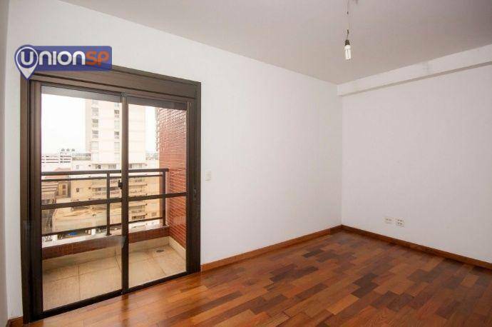 Apartamento à venda com 4 quartos, 208m² - Foto 4