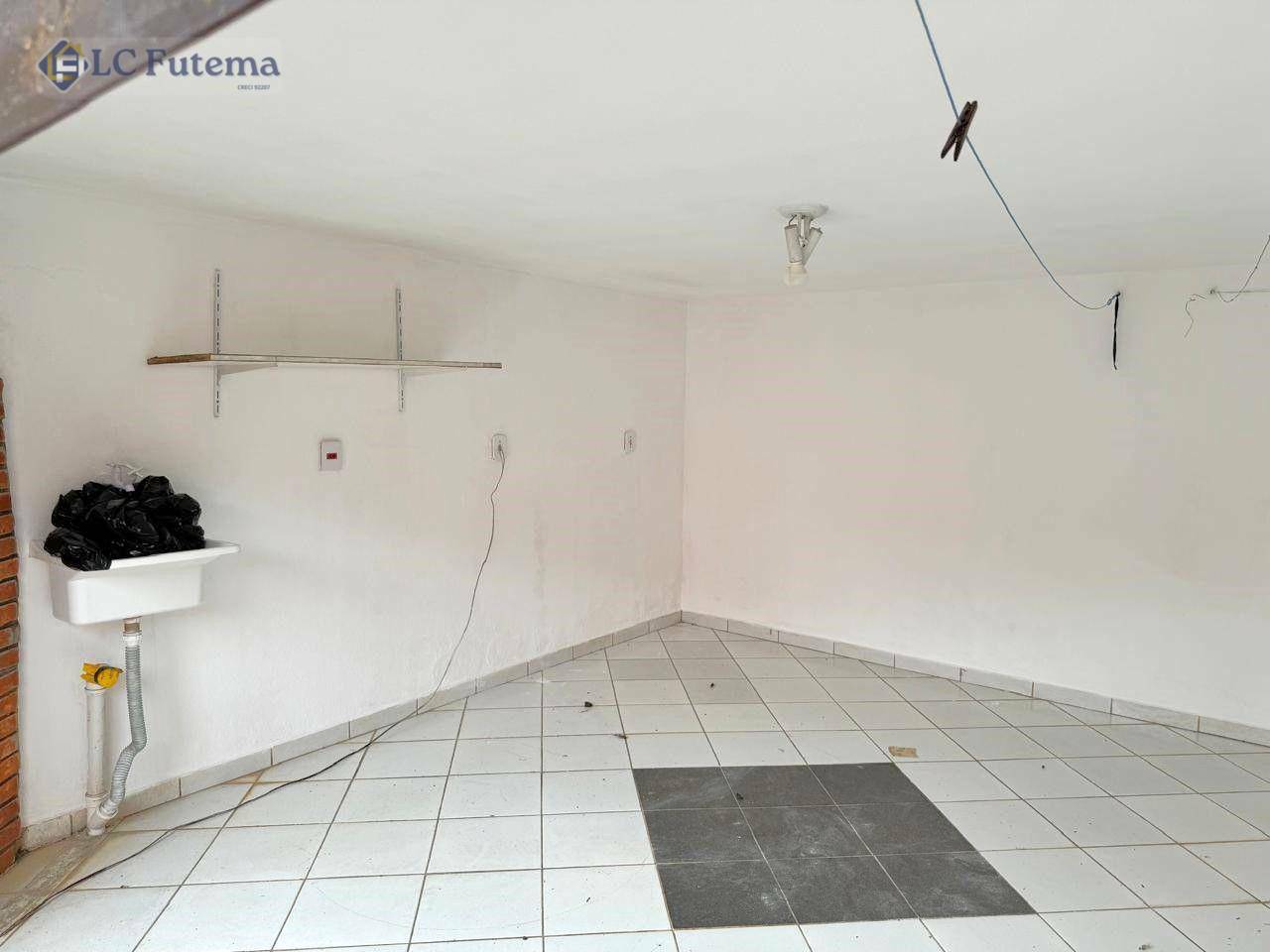 Casa de Condomínio para alugar com 3 quartos, 220m² - Foto 67