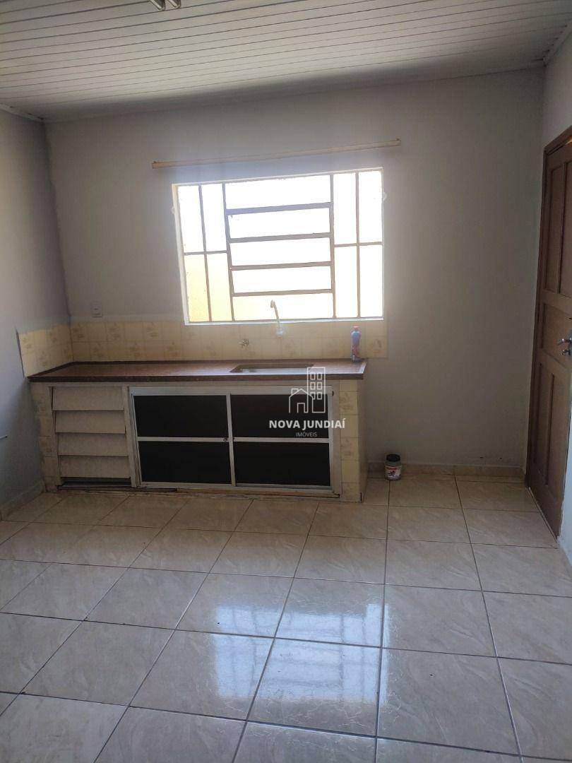 Casa à venda com 3 quartos, 109m² - Foto 13