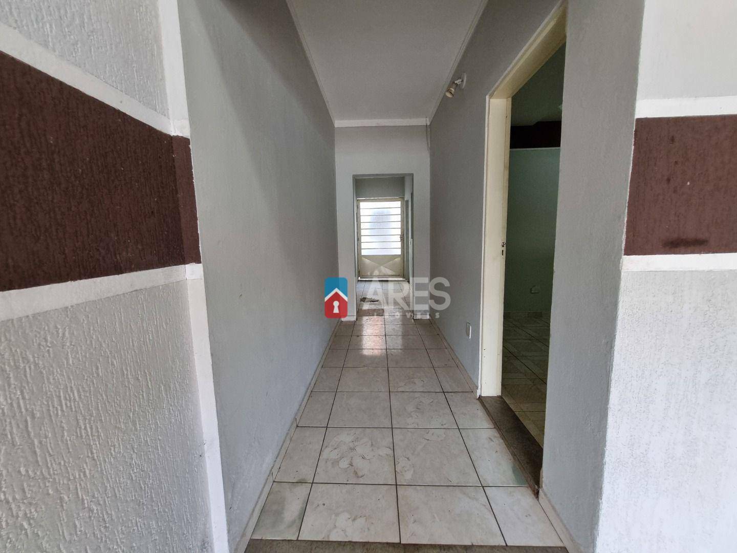 Casa à venda com 2 quartos, 126m² - Foto 4