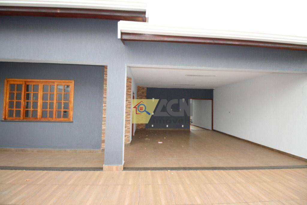 Casa à venda com 3 quartos, 180m² - Foto 4