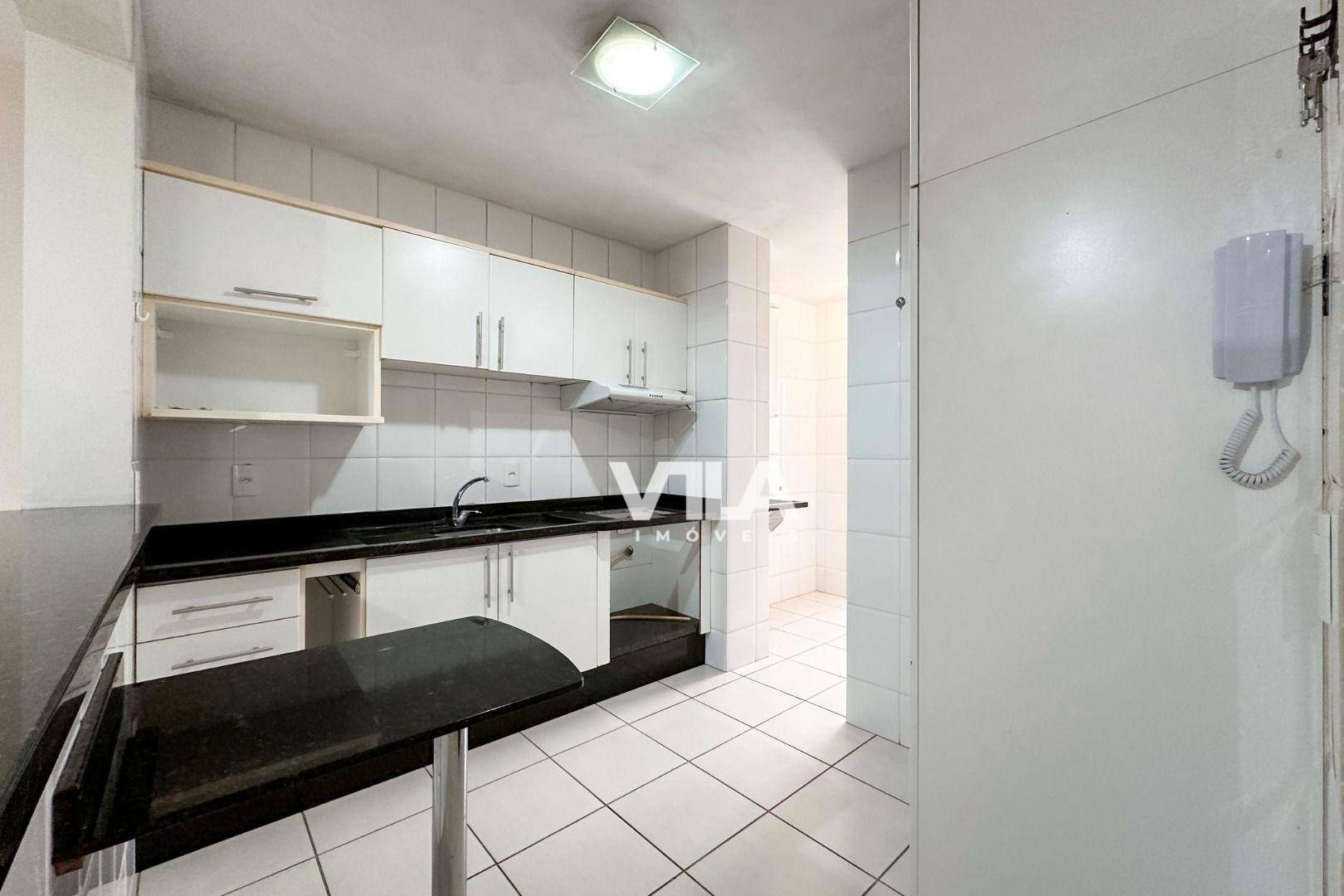 Apartamento à venda com 3 quartos, 110m² - Foto 7