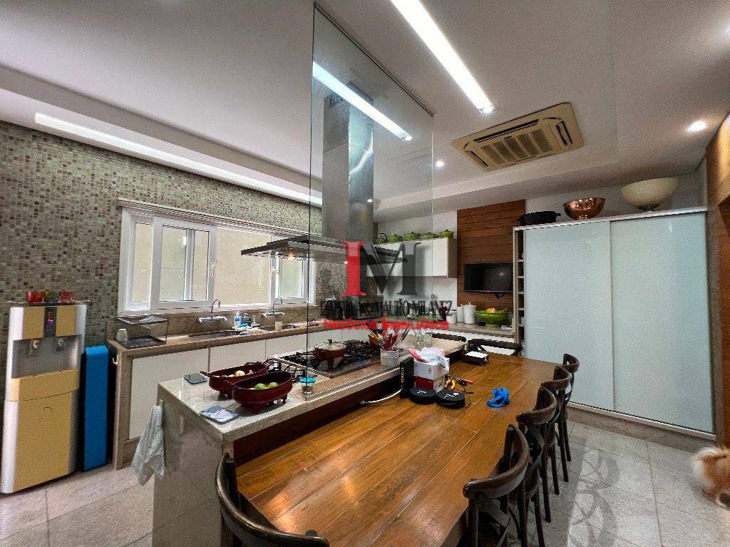 Casa de Condomínio à venda com 4 quartos, 670m² - Foto 23