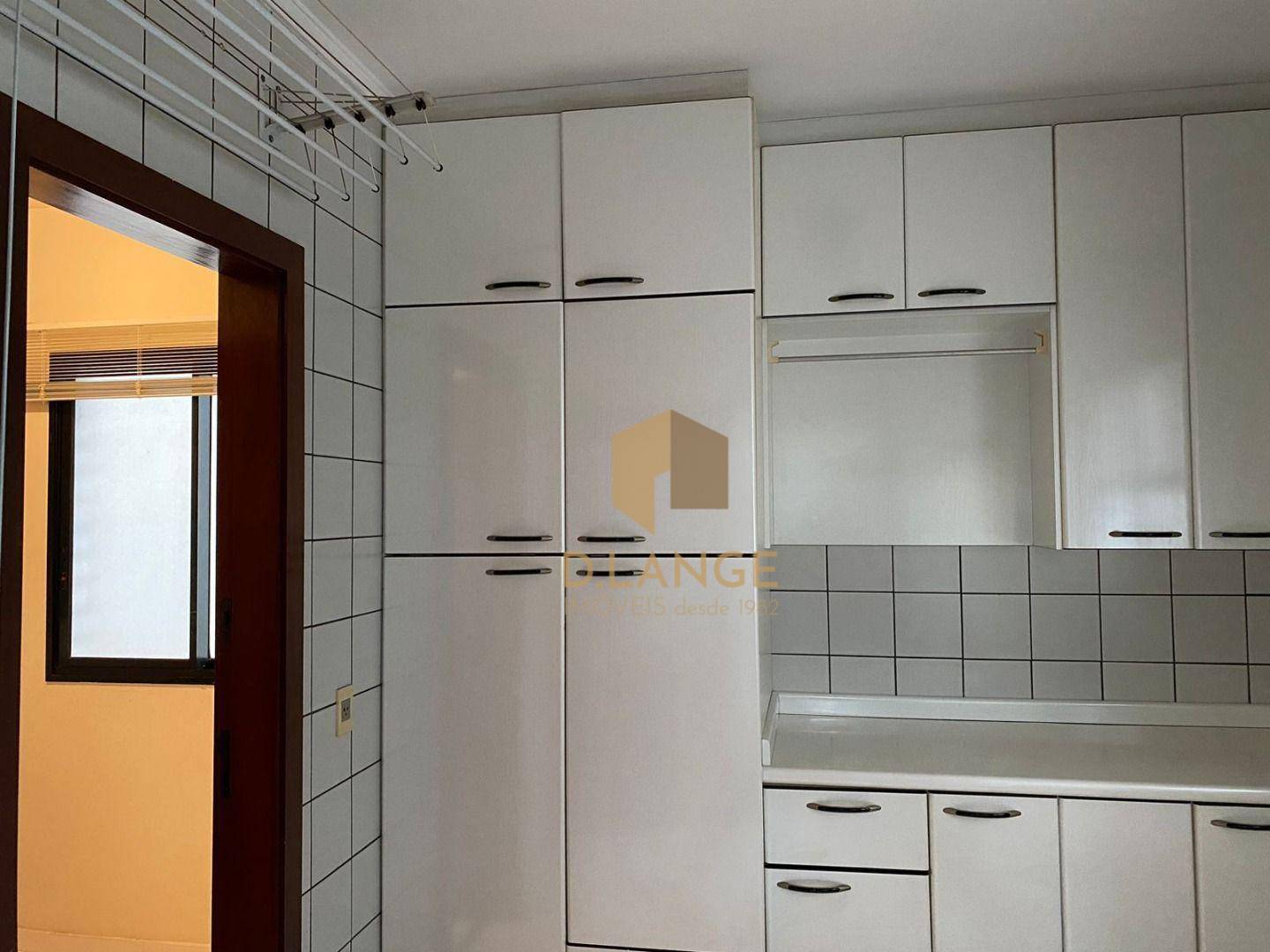 Apartamento à venda com 4 quartos, 156m² - Foto 24