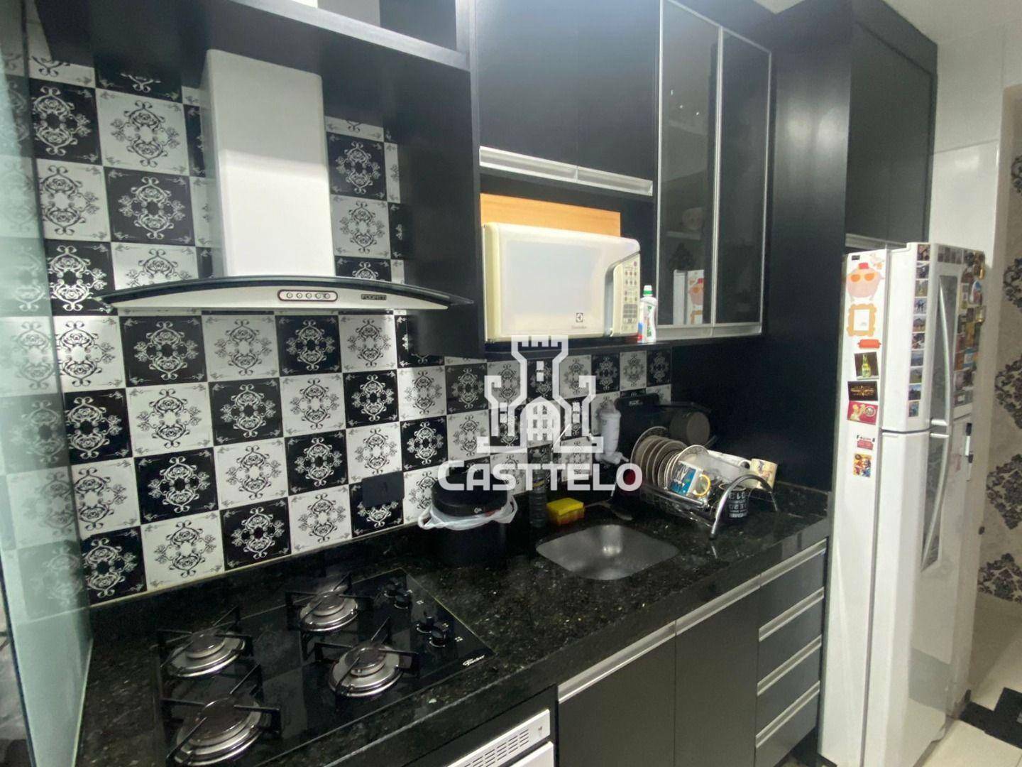 Apartamento à venda com 2 quartos, 47m² - Foto 1