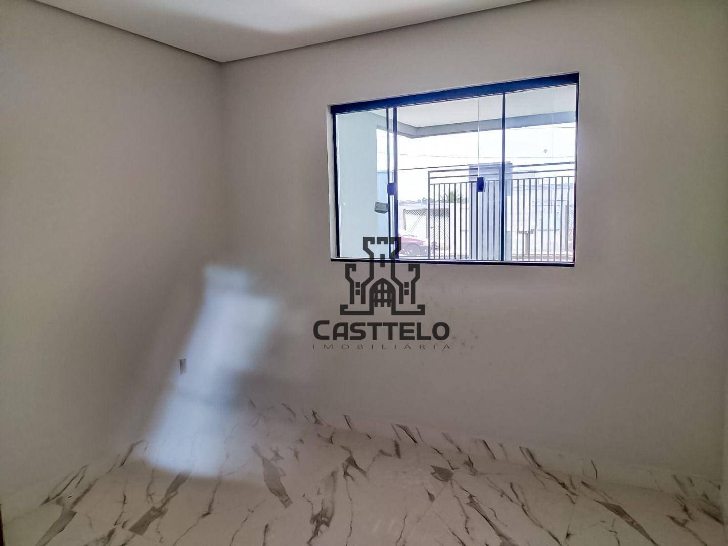 Casa à venda com 3 quartos, 98m² - Foto 13