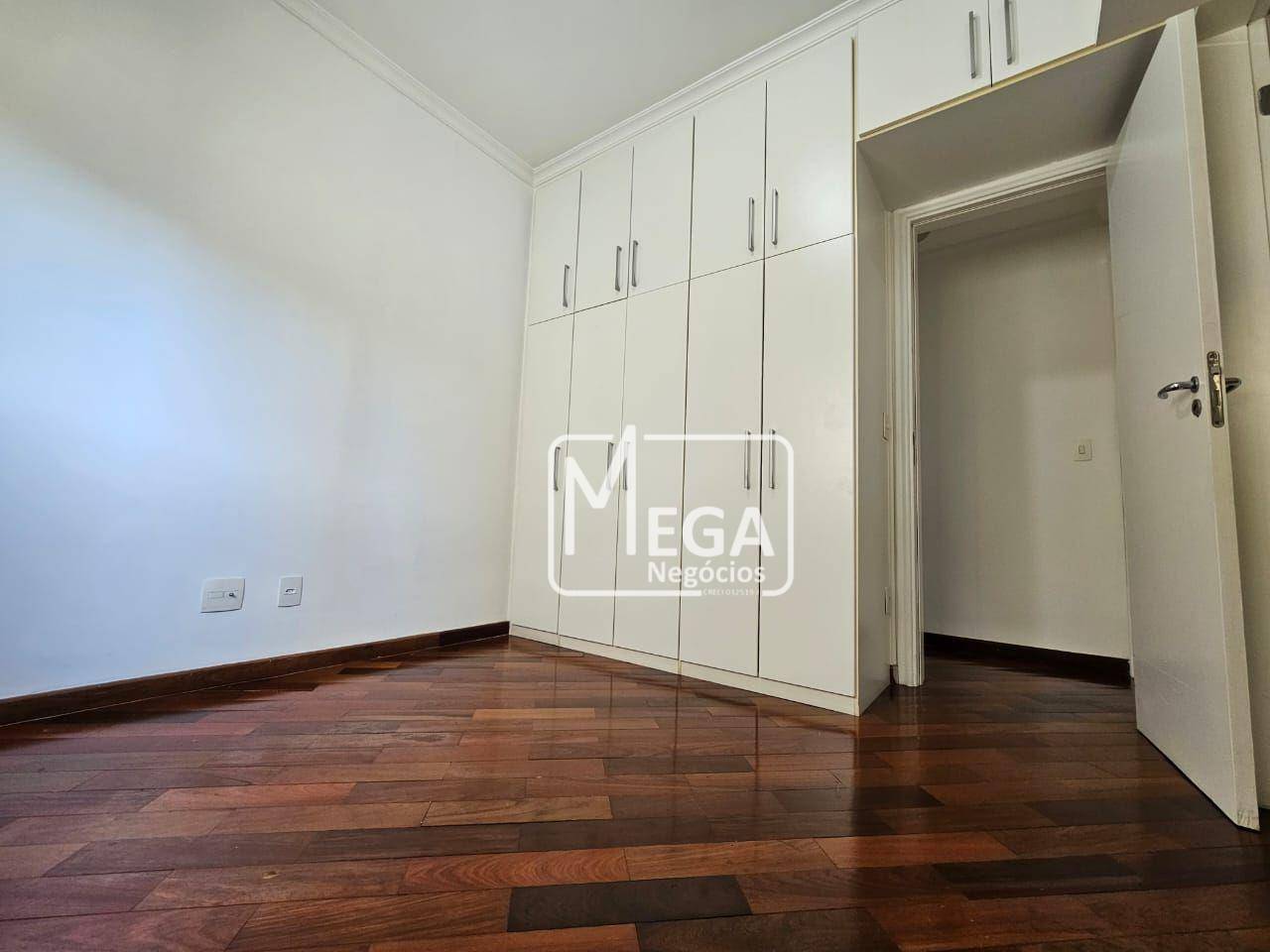 Apartamento para alugar com 3 quartos, 139m² - Foto 25