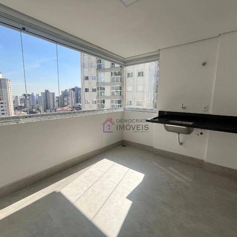 Apartamento à venda com 2 quartos, 67m² - Foto 7