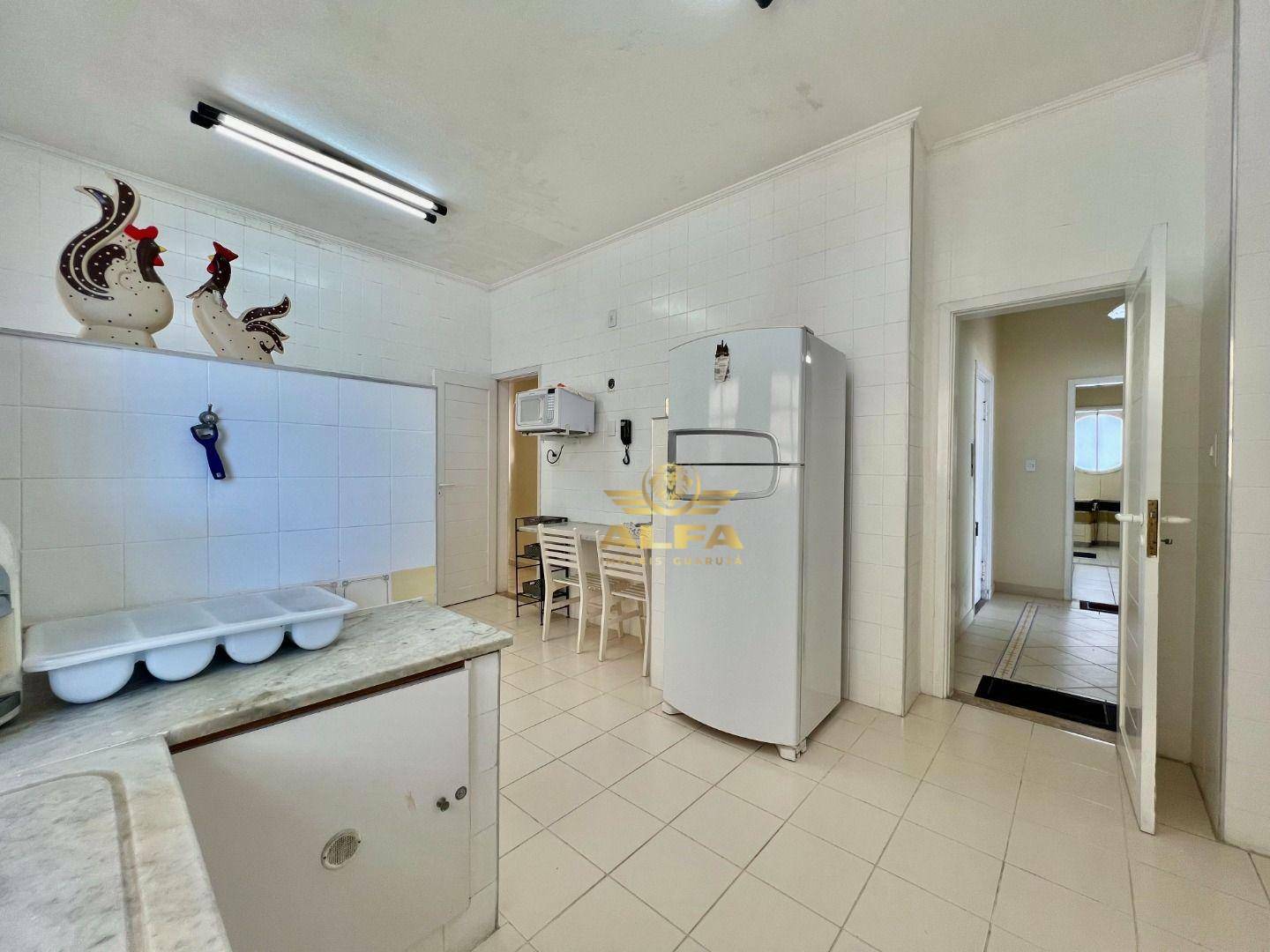 Apartamento à venda com 4 quartos, 209m² - Foto 31