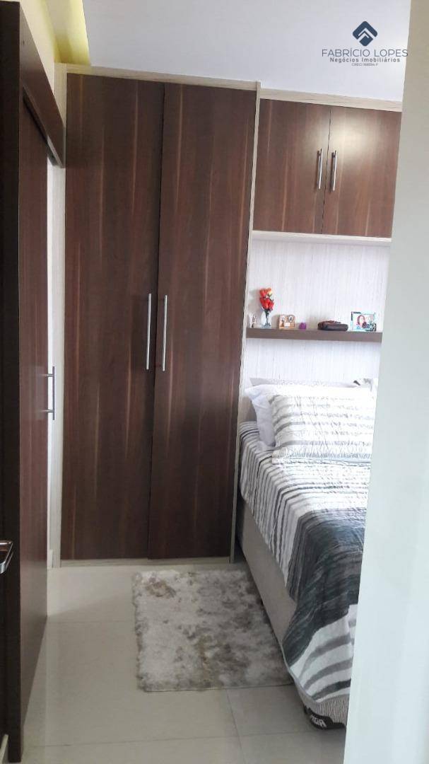 Apartamento à venda com 2 quartos, 64m² - Foto 8