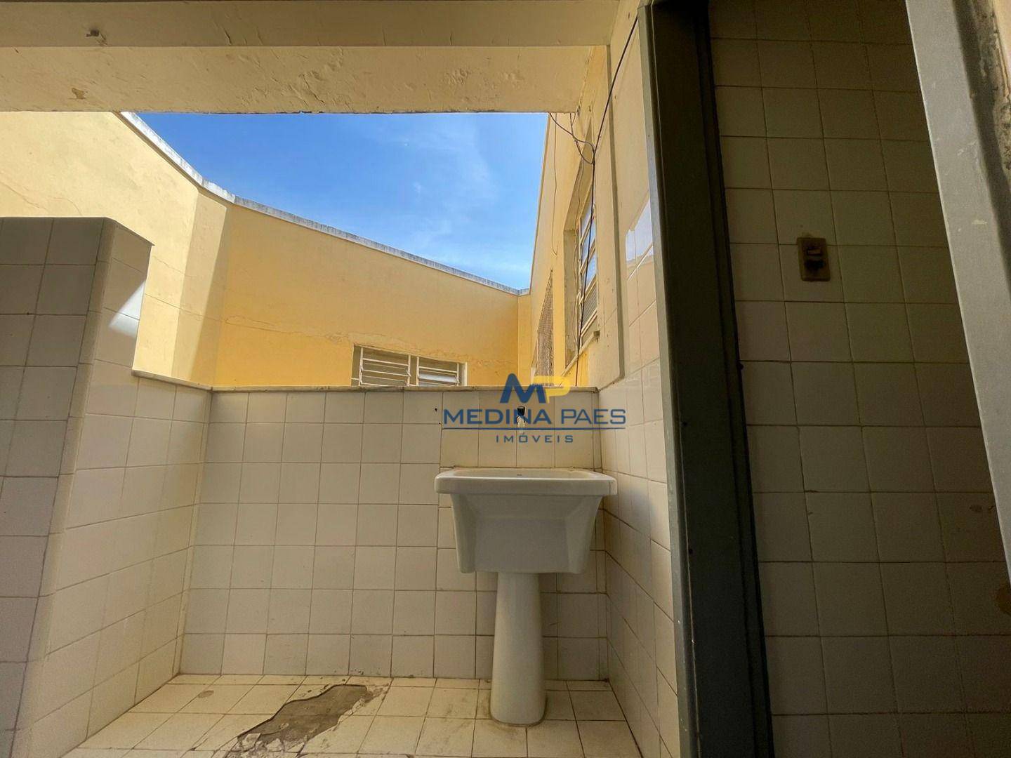 Apartamento à venda com 3 quartos, 100m² - Foto 7