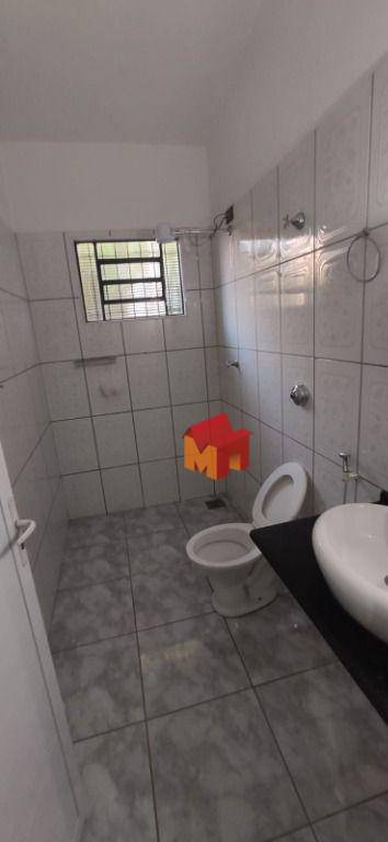 Chácara à venda com 2 quartos, 200m² - Foto 26