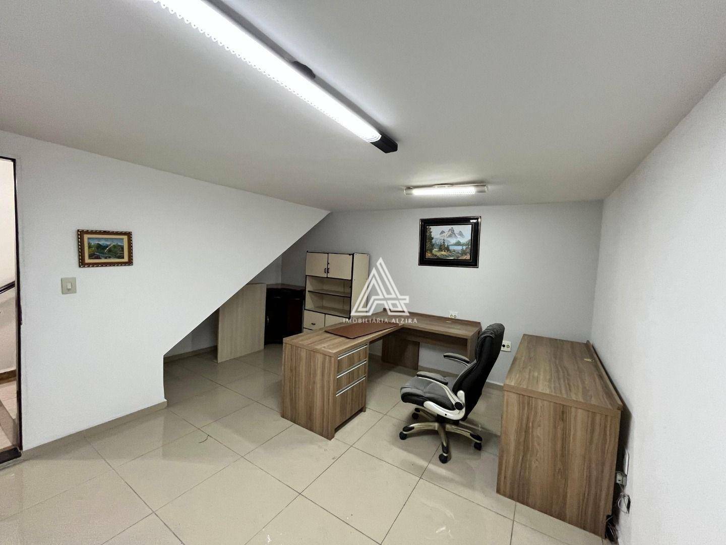 Sobrado para alugar com 3 quartos, 200m² - Foto 15