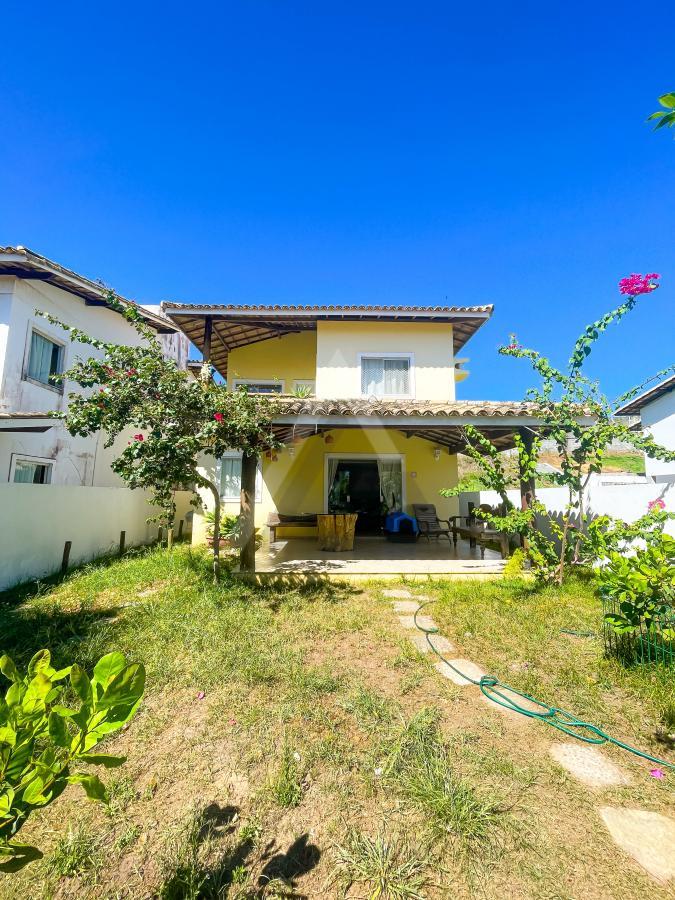 Casa de Condomínio à venda com 5 quartos, 200m² - Foto 2