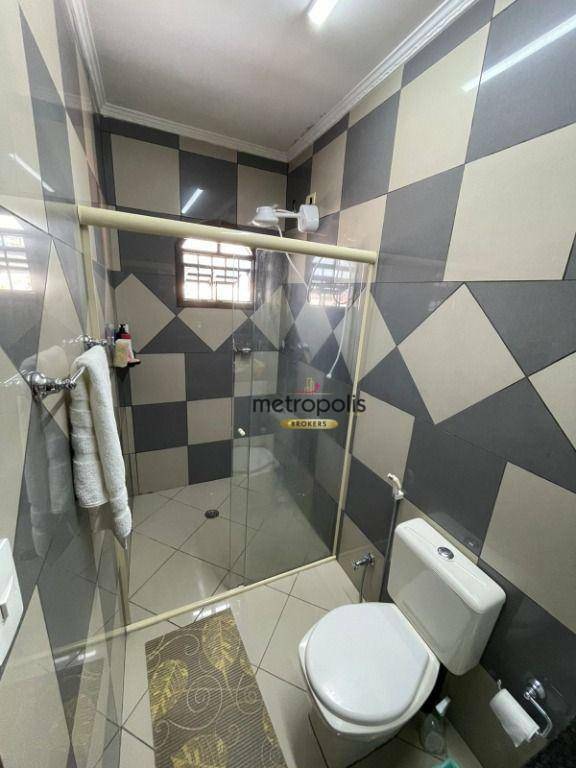 Sobrado à venda com 3 quartos, 210m² - Foto 24